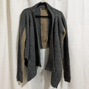 THML wool Blend Open Front Cardigan Cropped medium Grey tan cozy chic boho